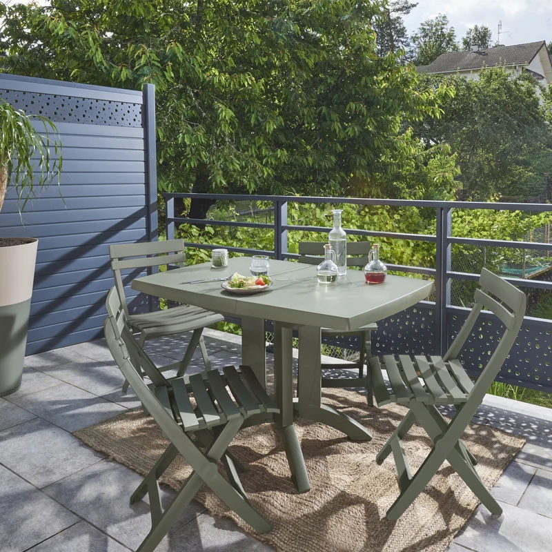 Lot table Vega 118 x 77 cm + 4 chaises Miami pliantes