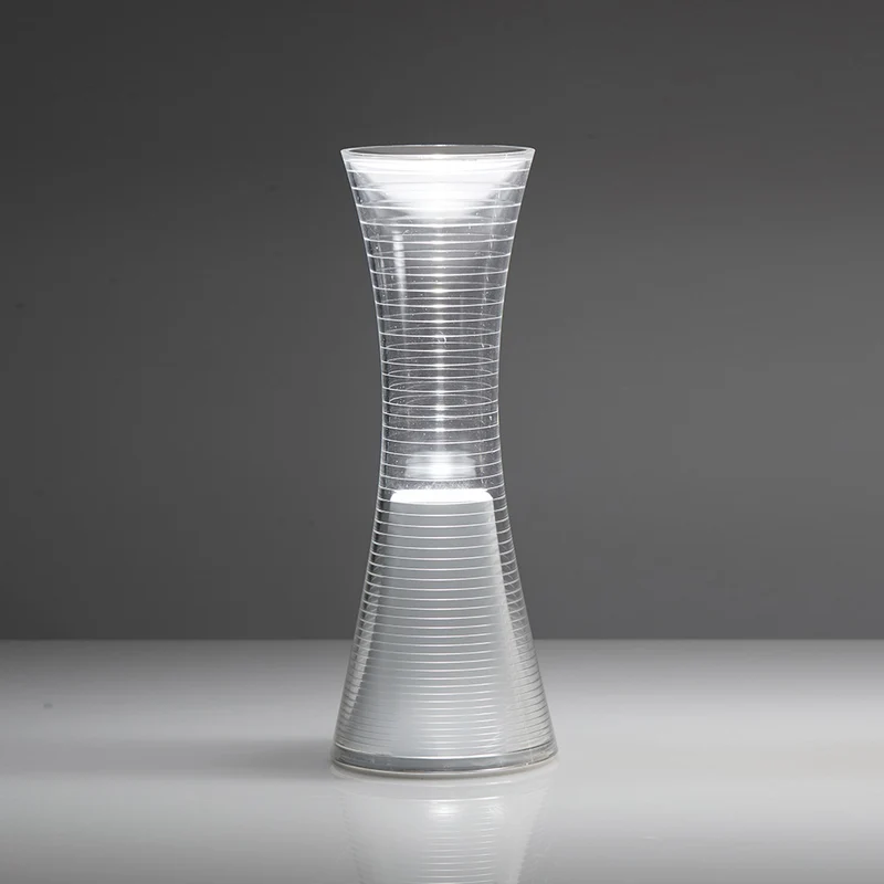 Come together Artemide