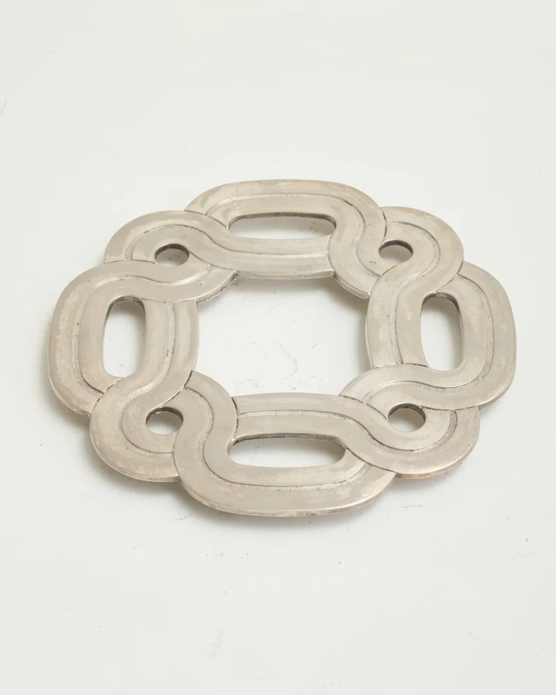 Dessous de plat en métal argenté, Lancel, Trivet