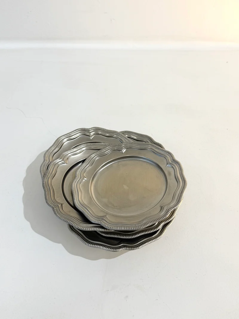 Dessous de bouteille en étain