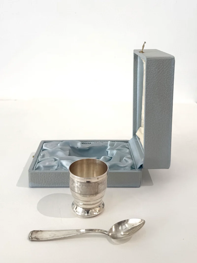 Coffret de naissance en métal argenté