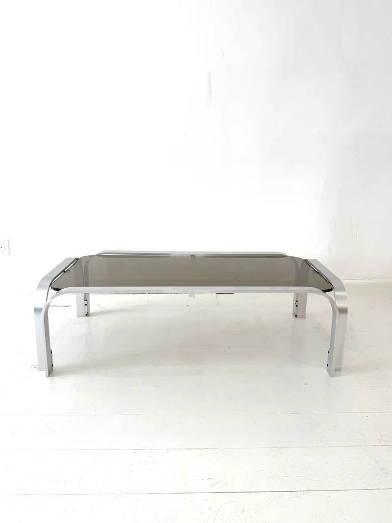 Table basse en aluminium et verre, 1970-1980