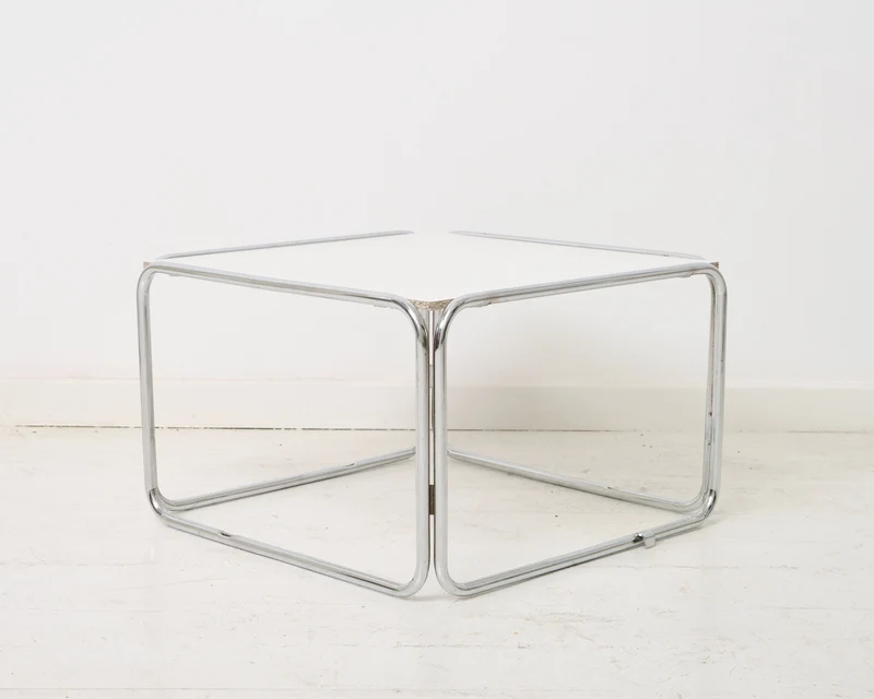 Table basse tubulaire, 1970s