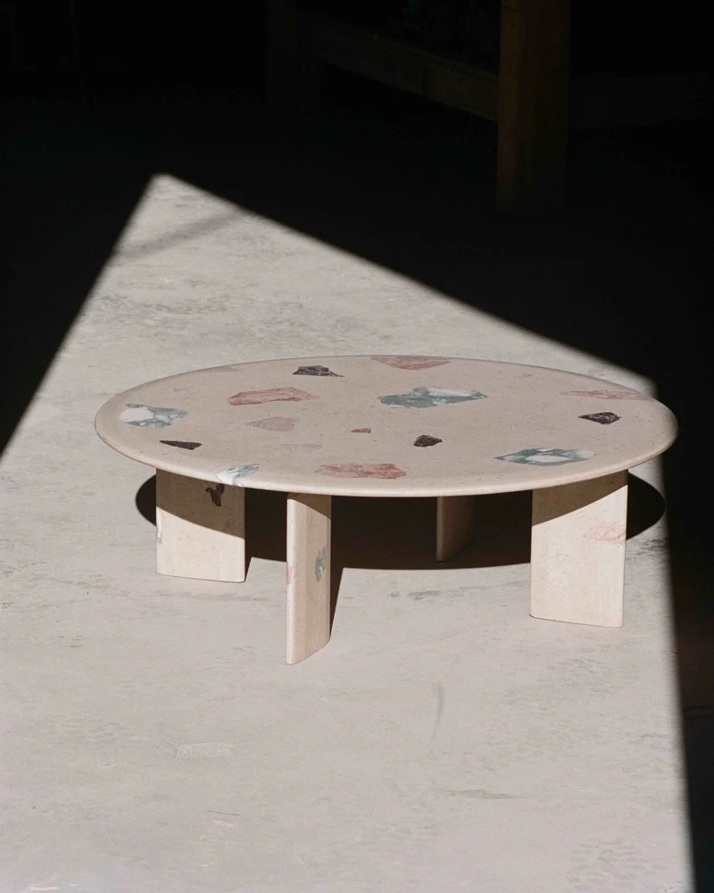 DISCUS Coffee Table