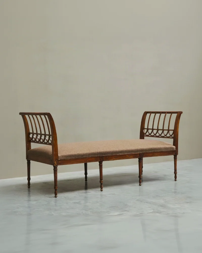 Beautiful Regency Style Daybed / Chaise Longue Europe Early 20th Century