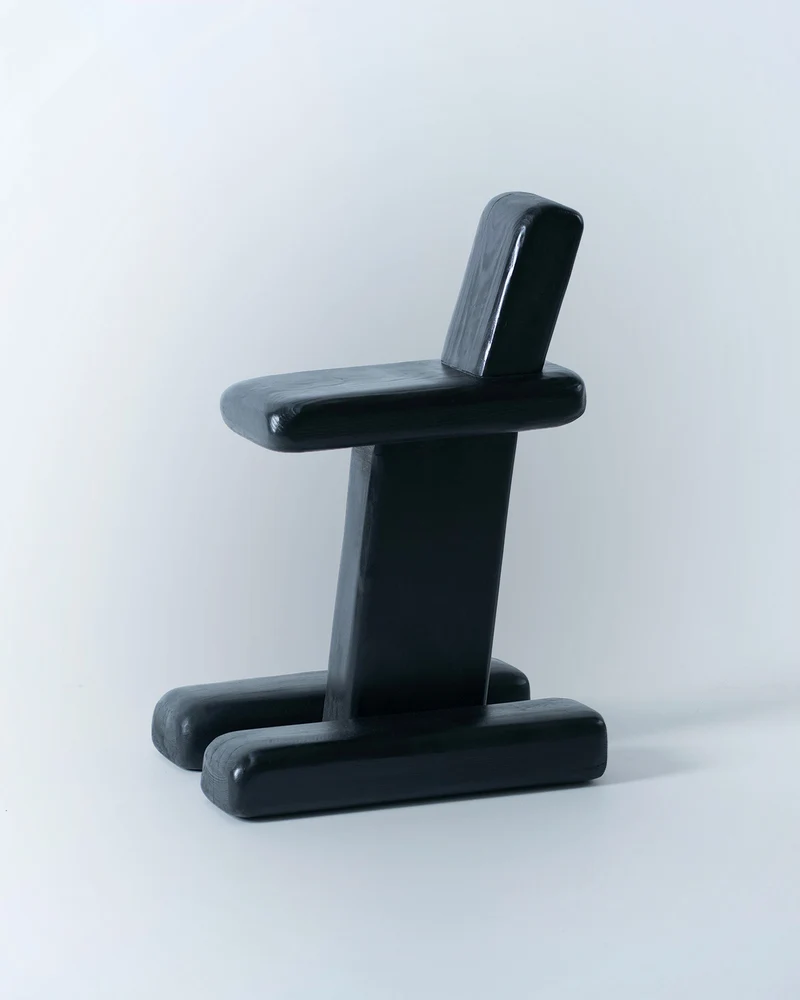 Altitude Chair (04)