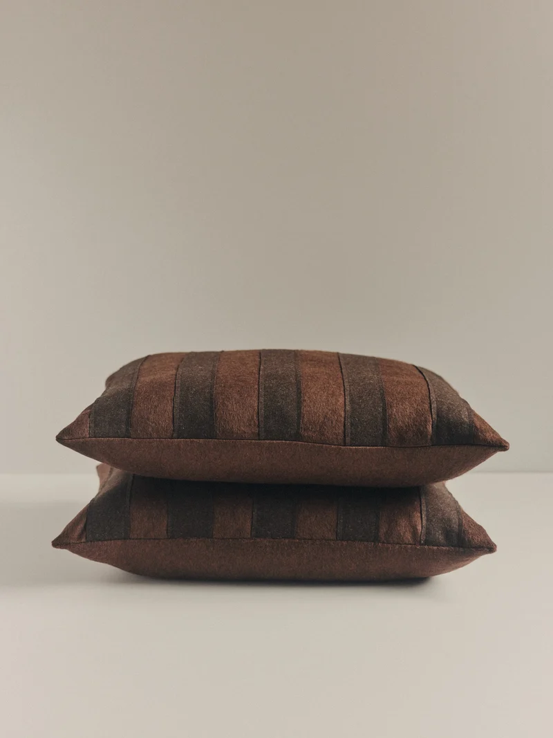 Ezra Cushion in Wool