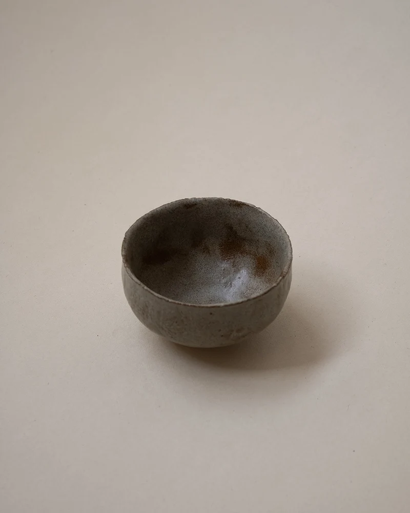 CUP / GREY