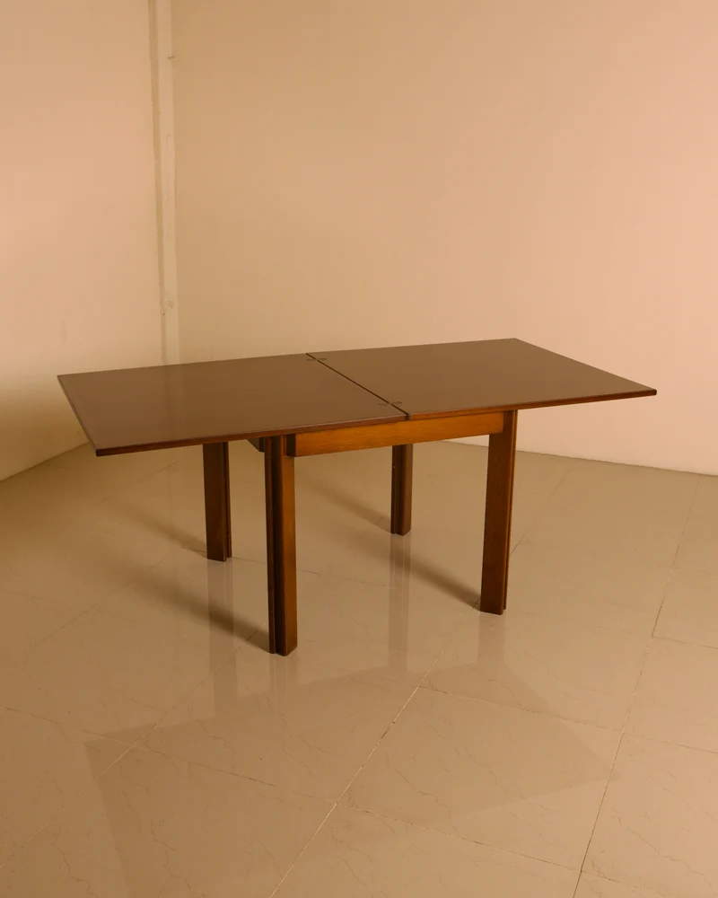 Extendable Solid Walnut Dining Table — Molteni, Italy, c. 1970