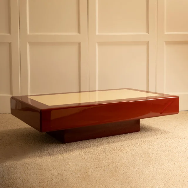 Lacquered Coffee Table - Italy 1970s
