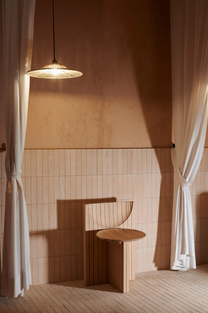 Vaga Chair in Wood
