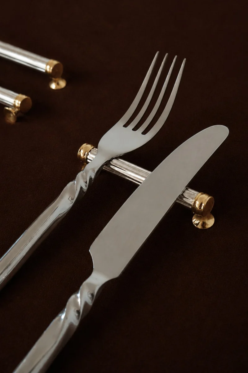 Set of 6 Silver and Gold-plated Knife Rests