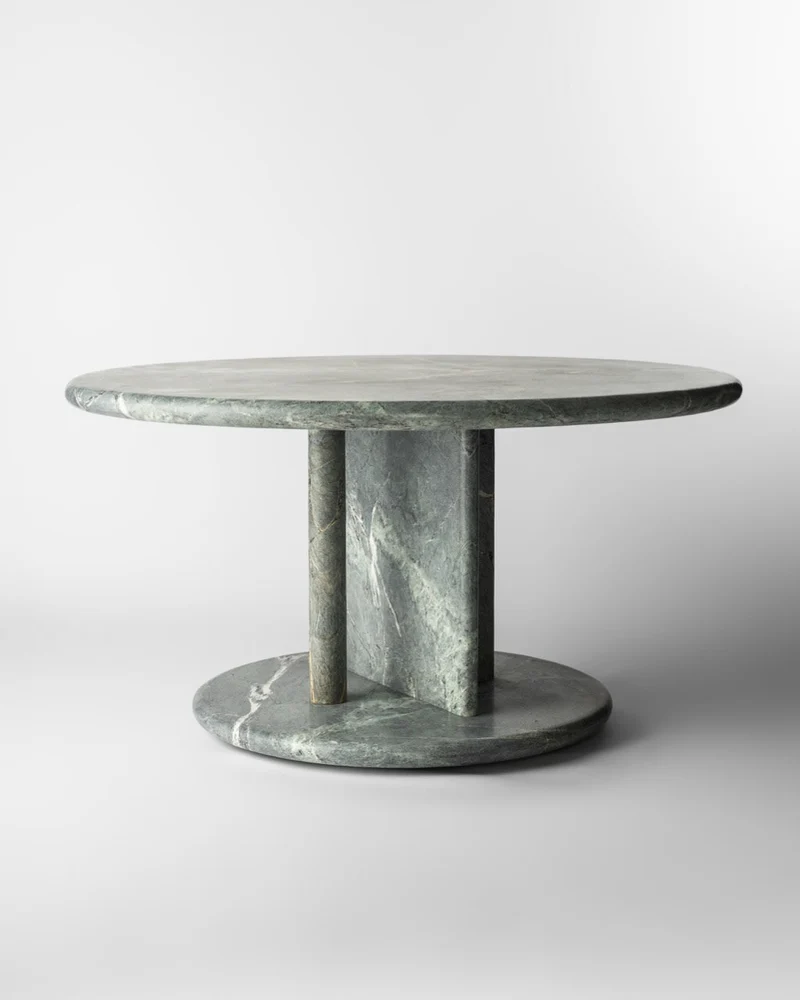Saule Dining Table