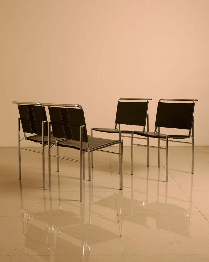 Set of 5 "Roquebrune" chairs in black leather by Eileen Gray 60's
