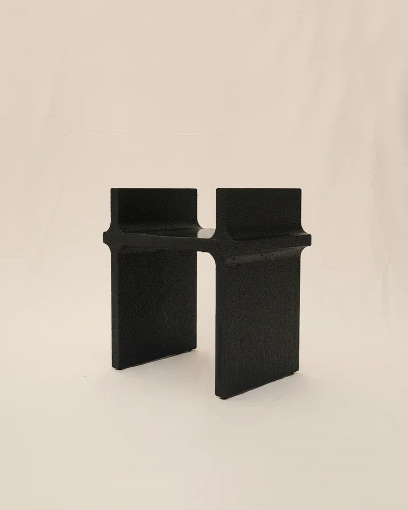 Curul Chair