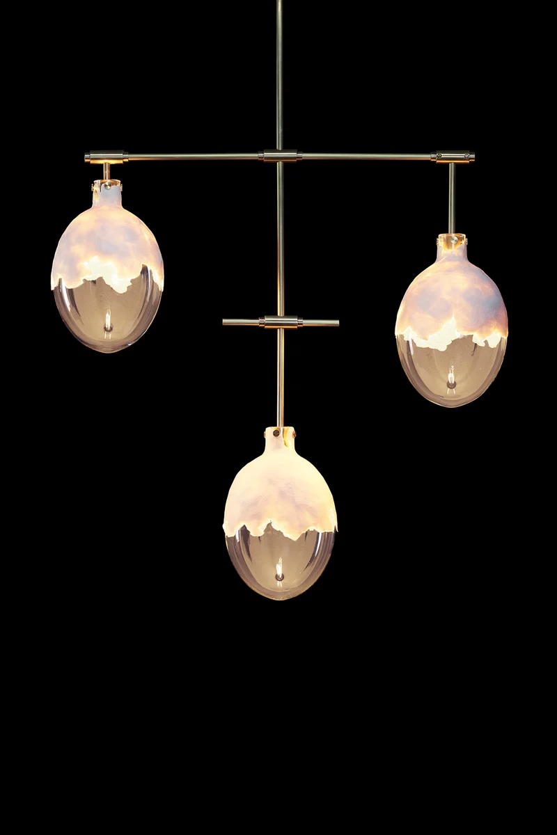 GLOW 3 CHANDELIER