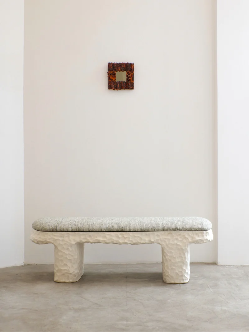 Perícia Ceramic Bench