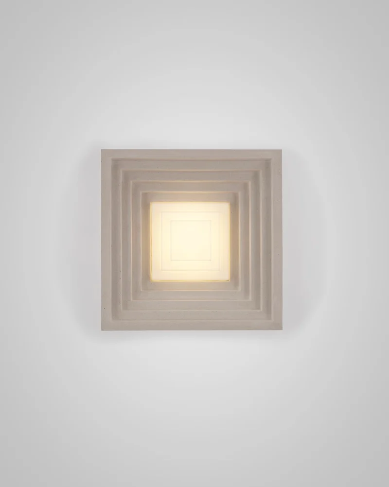 Pantheum Surface Light
