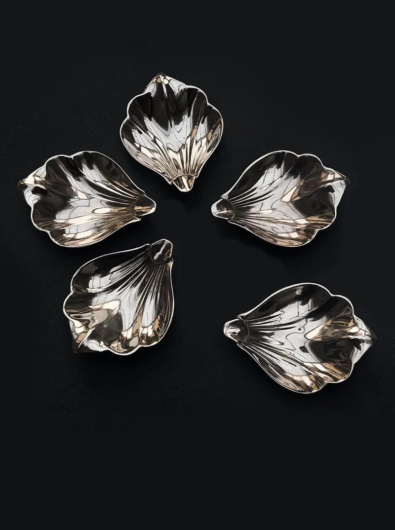 Set of Petal Ashtrays