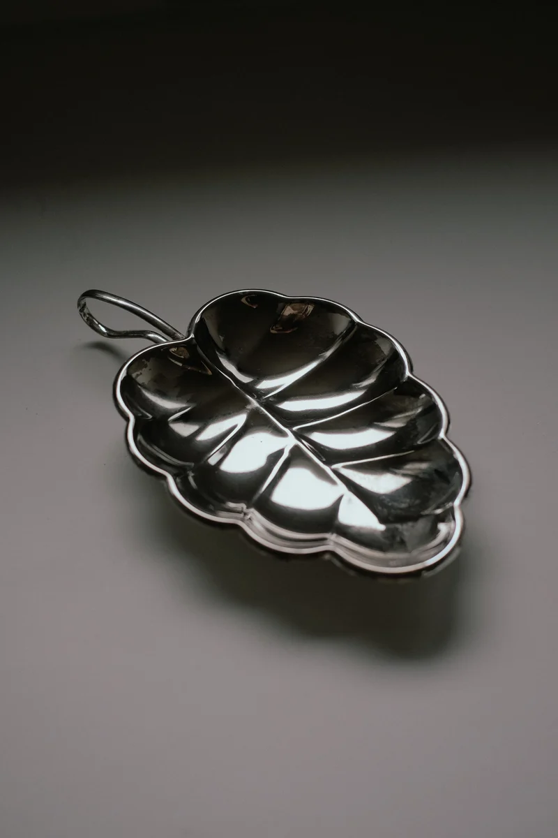 Serving Dish Leaf