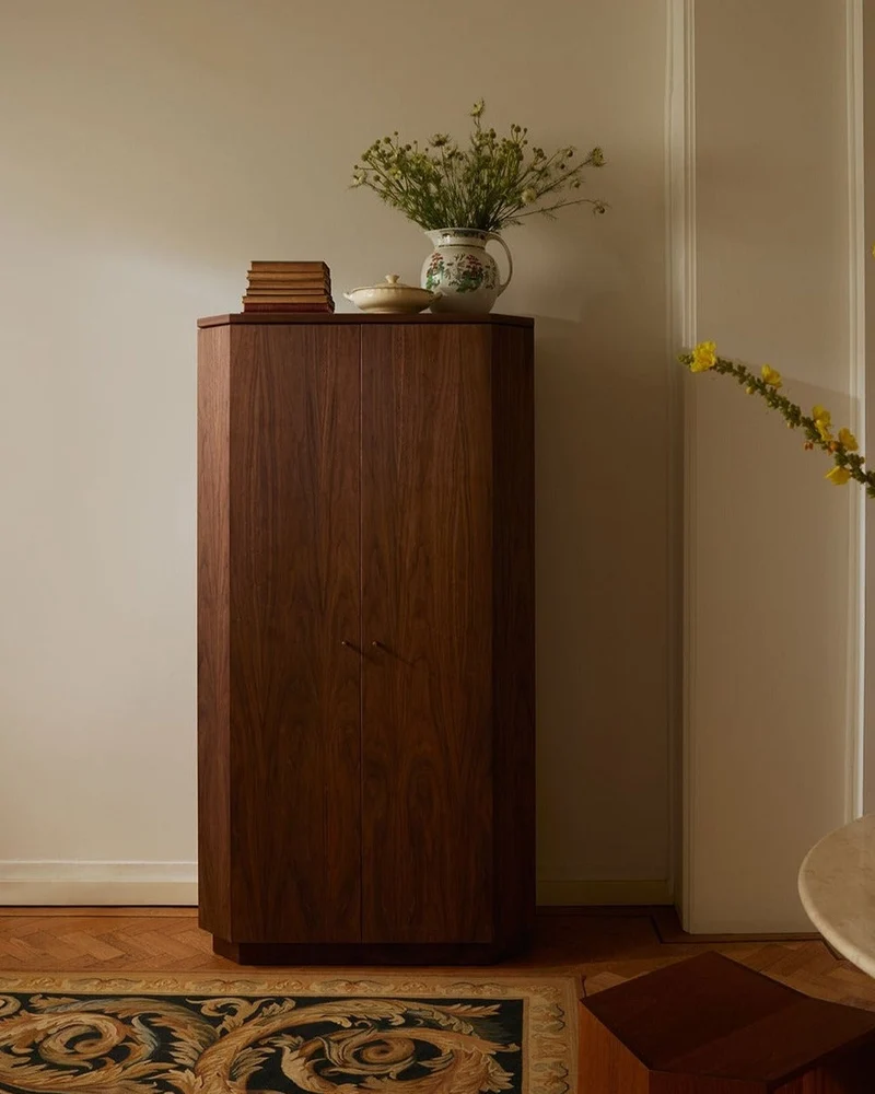 Winston Drinks Cabinet in Walnut and Oak