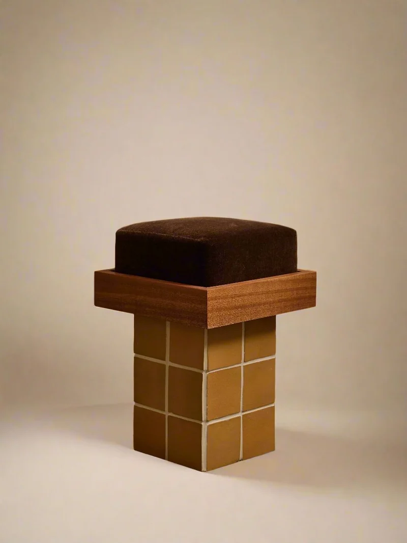 Jura Stool