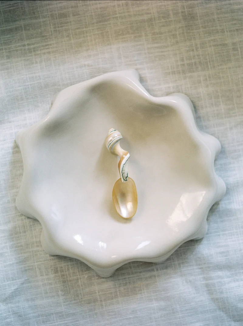 Melted Butter Plate in Off White