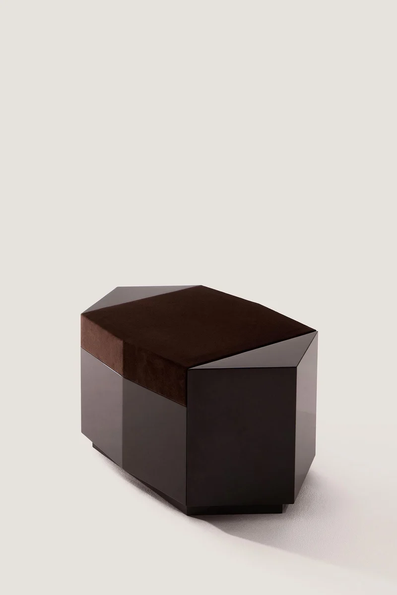 Ame I Lacquer Ottoman