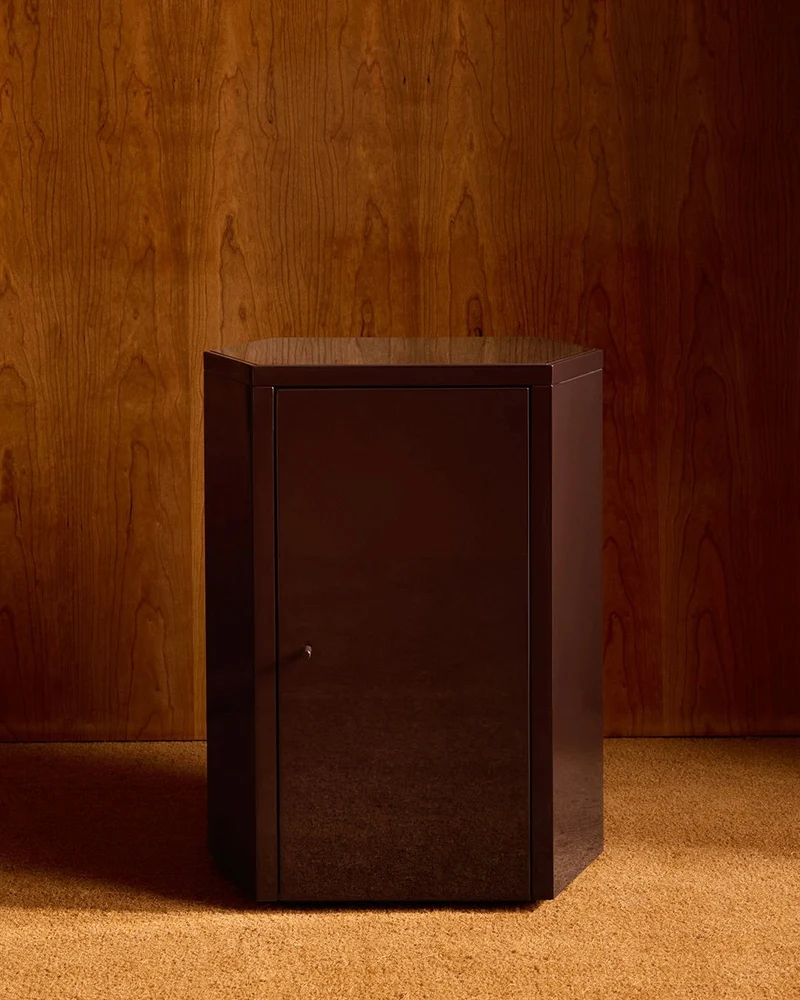 Pair of Park Nightstand in Lacquer