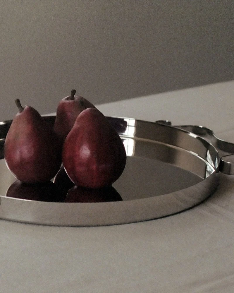 Squiggle Tray – Mirror-Polished Stainless Steel
