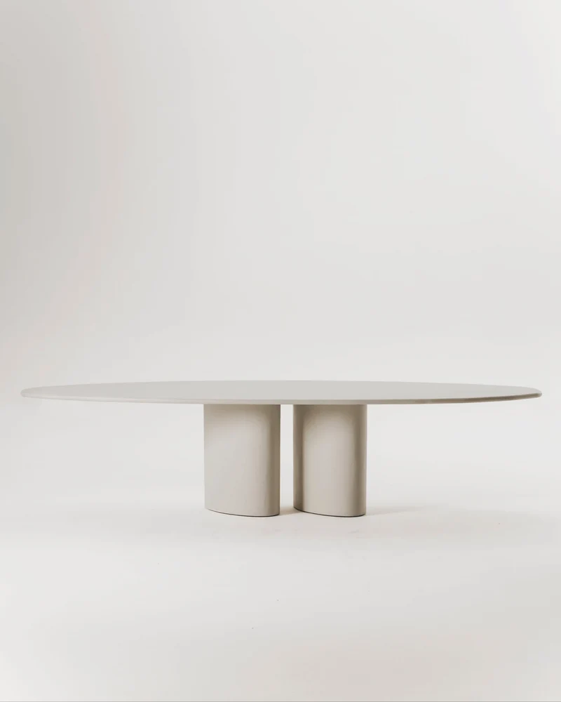 Garra Dining Table