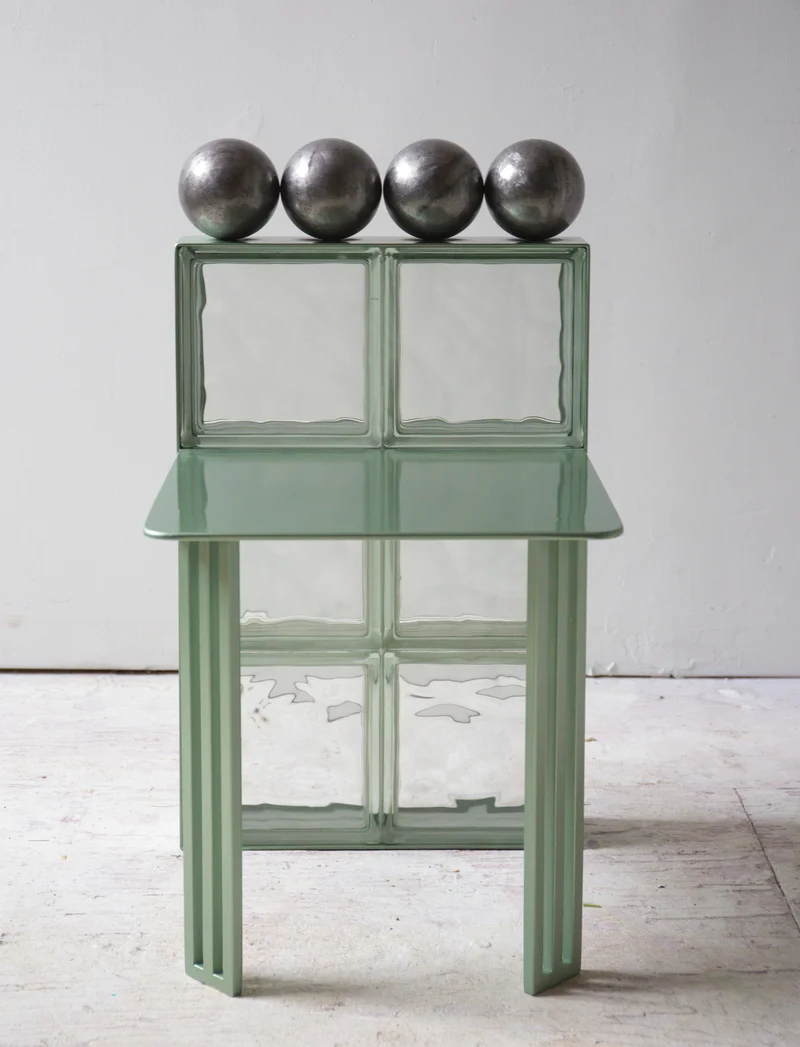 Radiant Bollard Chair