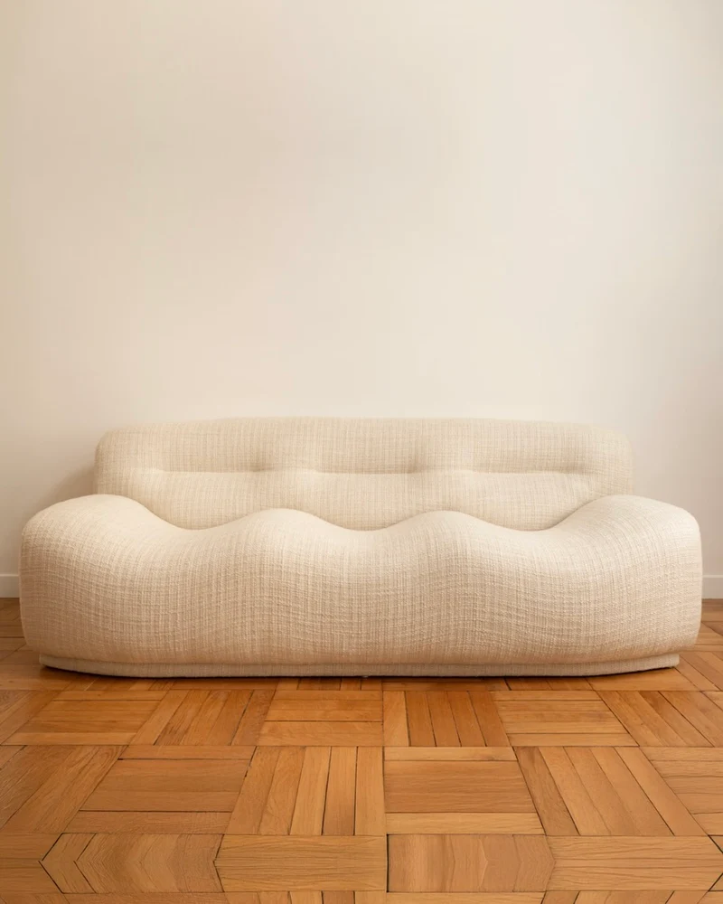 wavy sofa - Italy 1970