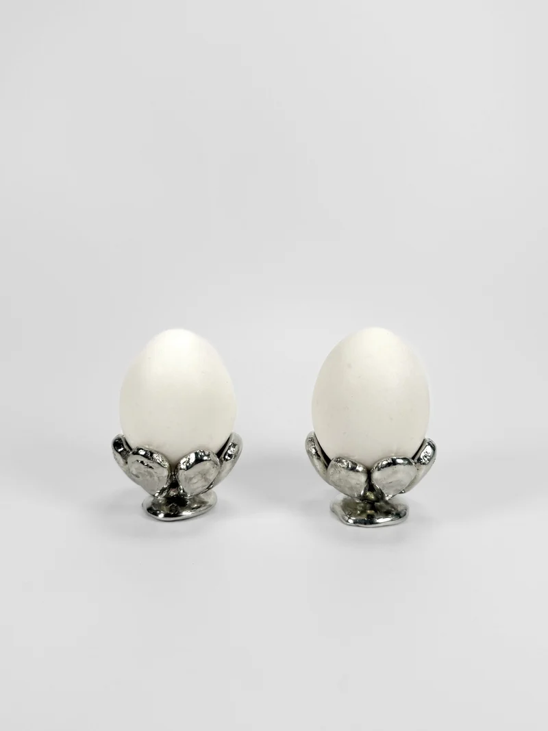 The Tin Collection / FLWR egg cup