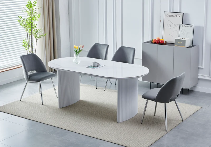 Ensemble table marbre blanc et chaises argent – Kara