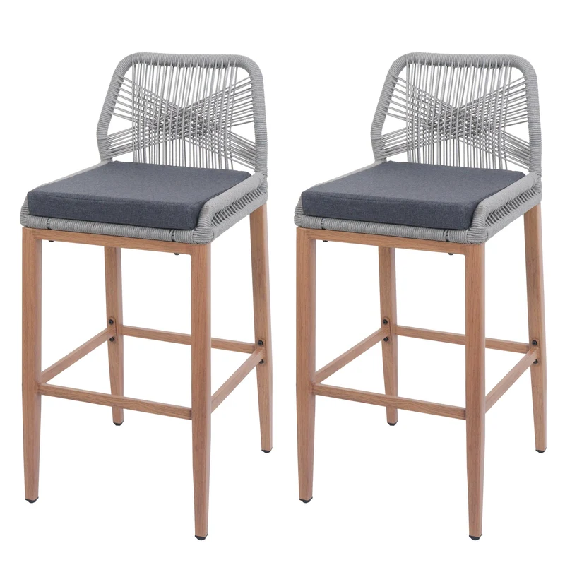 Lot de 2 tabourets de bar extérieur avec dossier cordage élastique décoratif gris clair et repose-pieds structure acier effet bois coussins gris foncé 04_0009640